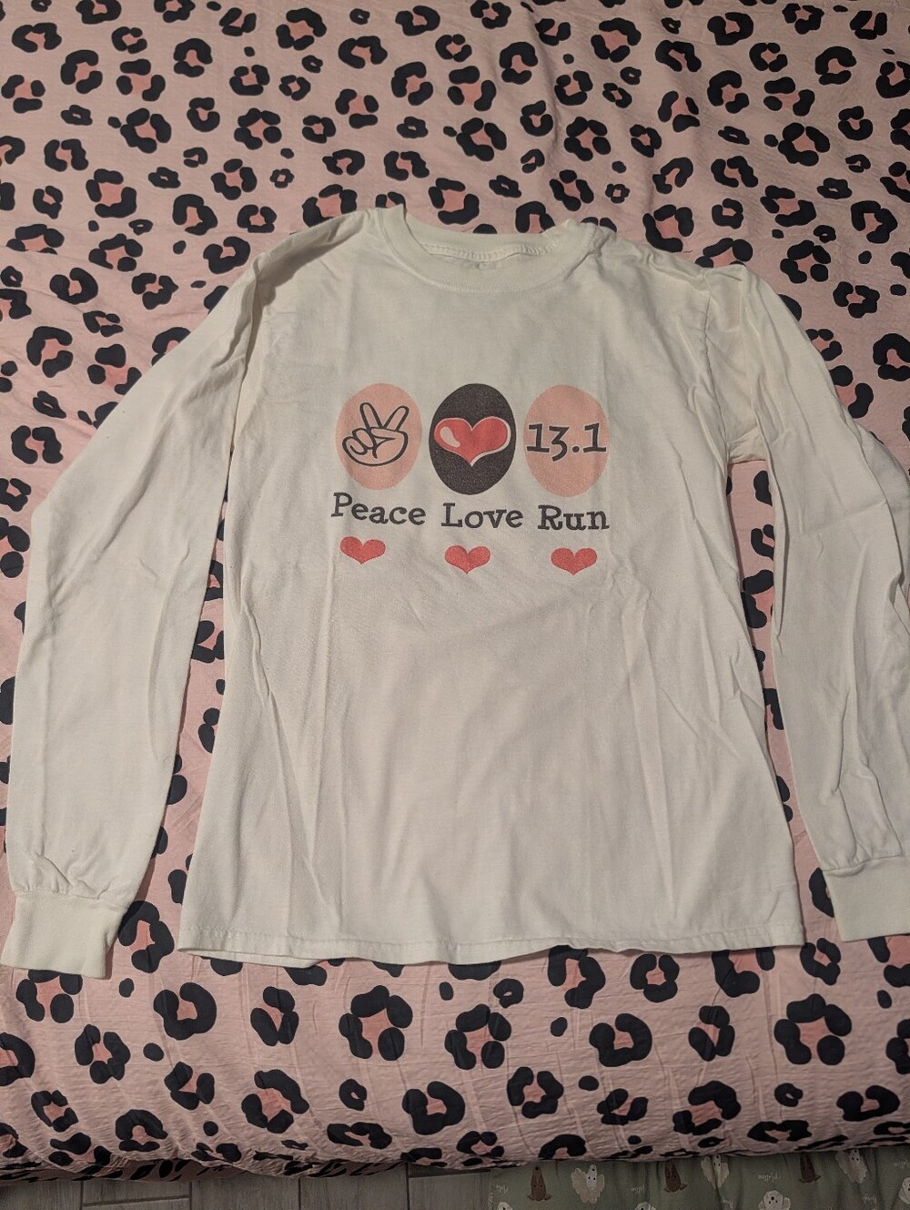 White long sleeve Tee Shirt
